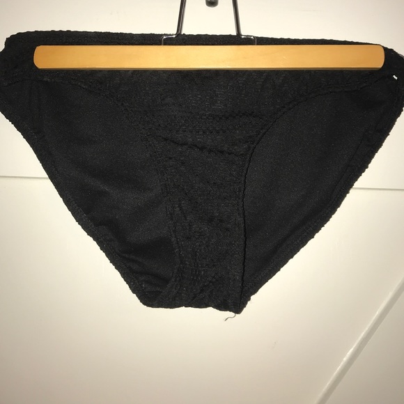 Bathing suit bottoms - Picture 1 of 3